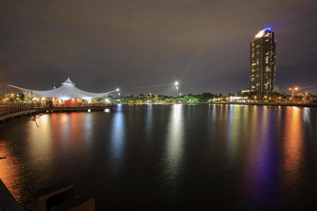 Flagship 210 Amethyst Kemayoran Jacarta Exterior foto